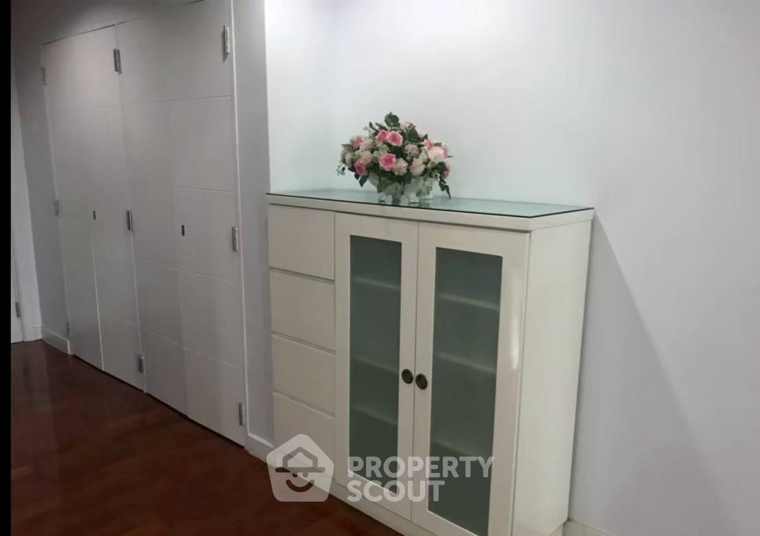 รูป คอนโด 2-ห้องนอน ที่ บ้านสิริ 24 ใกล้ BTS พร้อมพงษ์ (ID 3013917) - รูปที่ 4/7