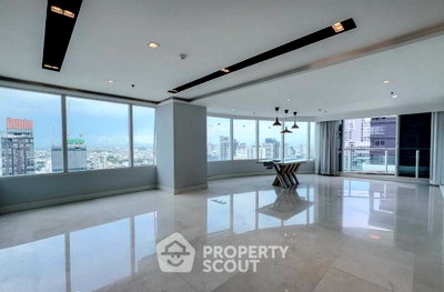 Condos for sale : Pet-Friendly 3-BR 236 Sqm On 31st Floor, Eight Thonglor Residence, BTS Thong Lor (ID 3017071)