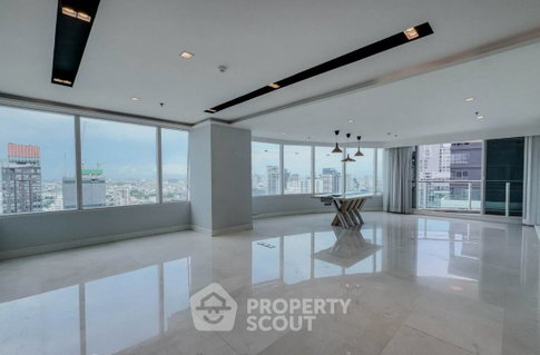 3-BR Condo at Eight Thonglor Residence Condominium near BTS Thong Lor (ID 3017071)