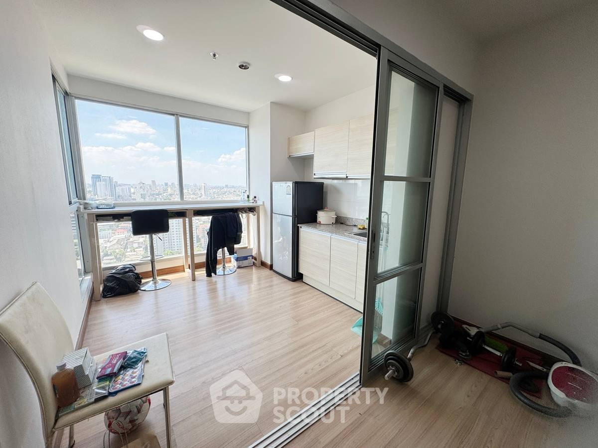 รูป คอนโด 1-ห้องนอน ที่ ริธึ่ม รัชดา ใกล้ MRT รัชดาภิเษก (ID 3017141) - รูปที่ 7/11