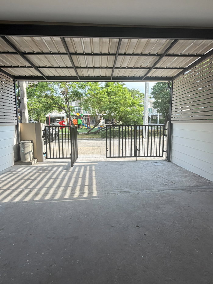 รูป 🏡🎈ขายทาวน์โฮม Casa City Bangna บางนา กม.7 4 นอน 3 น้ำ  ซอยราชวินิตบางแก้ว ทำเลดี ใกล้เมกา บางนา 🤗หน้าบ้านไม่ชนกับใคร - รูปที่ 2/17