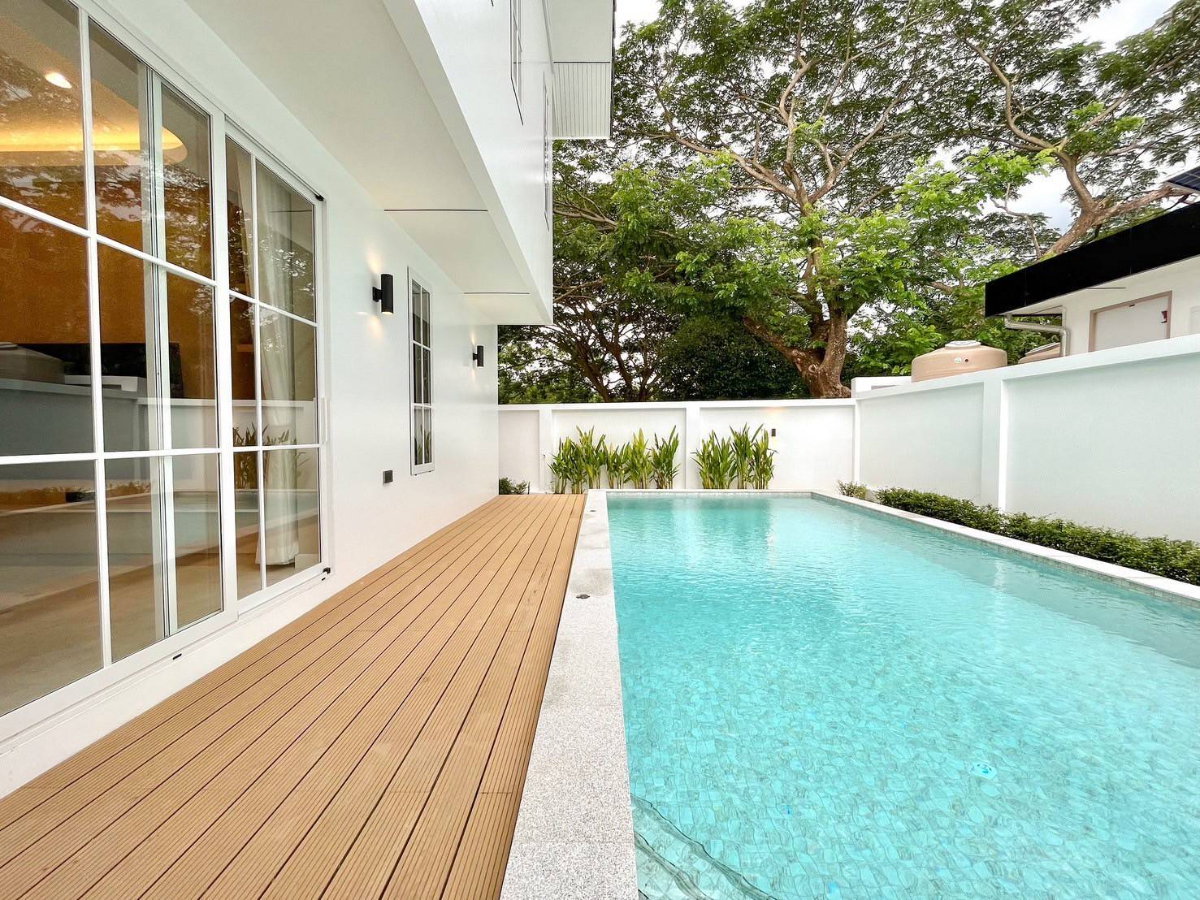 รูป Luxury Pool Villa 2 ชั้น สไตล์ Koji พร้อมสระว่ายน้ำส่วนตัว ทำเลเซ็นทรัล เชียงใหม่ แอร์พอร์ต #C7MG100771 - รูปที่ 3/28