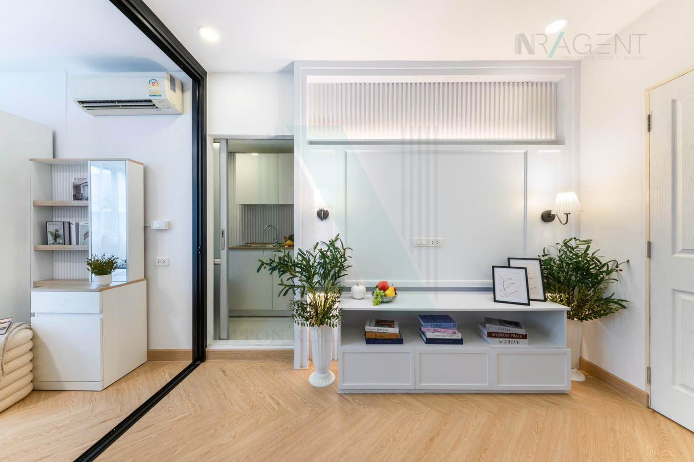 picture For Sell Condo DCONDO RAM INTRA Building C, Floor 2,1 bed room, Room size 30 sqm - 6/8