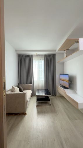ปล่อยเช่าห้องครับ วี คอนโด ศาลายา (V Condo Salaya) ตึก V7  ชั้น 7  ห้องมุม พร้อมหน้าต่างห้องนั่งเล่น รับแสงธรรมชาติ 