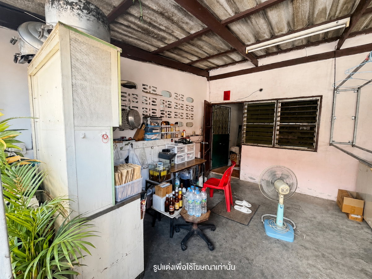 รูป 🔥 ทาวน์เฮ้าส์ชั้นเดียว ราคาเพียง 1.2 ล้าน! 🏡 หมู่บ้านศิริสุข - รูปที่ 3/9