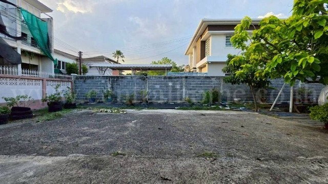 รูป ที่ดิน 102 ตรว. ถมแล้ว ทำเลดี ลาดพร้าว-วังหิน โชคชัย4 ราคาถูก - รูปที่ 13/17