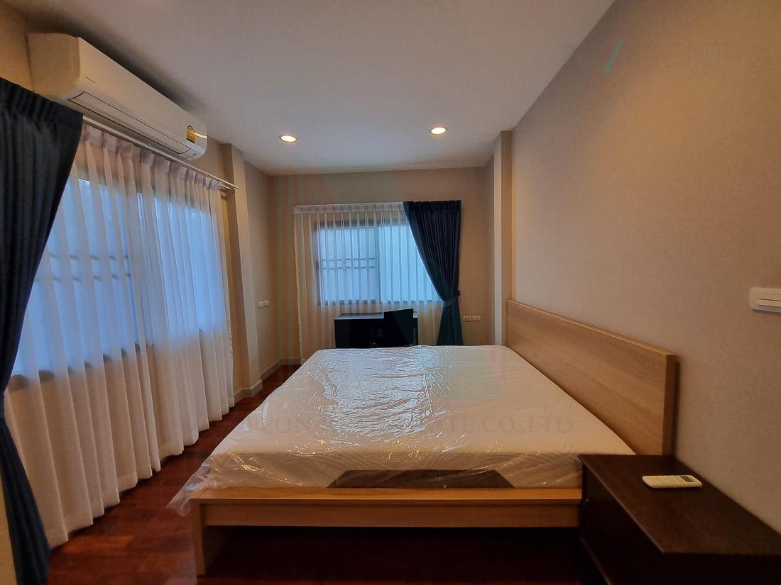 รูป ให้เช่าบ้านเดี่ยว 2 ชั้น แกรนด์ บางกอก บูเลอวาร์ด สาทร 4 ห้องนอน 6 ห้องน้ำ - รูปที่ 6/8