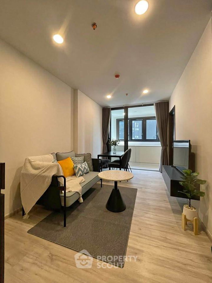 picture 1-BR Condo at XT Huaikhwang near MRT Huai Khwang (ID 3017065) - 1/7