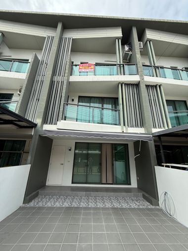 ขายทาวน์โฮม 3 ห้องนอน 180 ตร.ม. 21 ตร.ว. เฌอคูน สาทร - ราชพฤกษ์