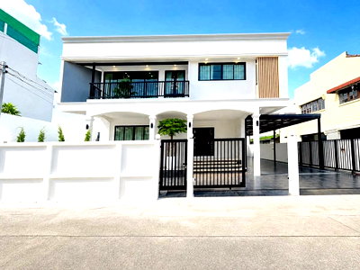 บ้านเดี่ยว บุญถาวร เกษตรนวมินทร์ : 🏡 ขายบ้านเดี่ยวหลังมุม สไตล์ Classic Luxury ทำเลทองย่านนวมินทร์ ราคาเพียง 10.50 MB พร้อมข้อเสนอพิเศษและบริการสินเชื่อฟรี!