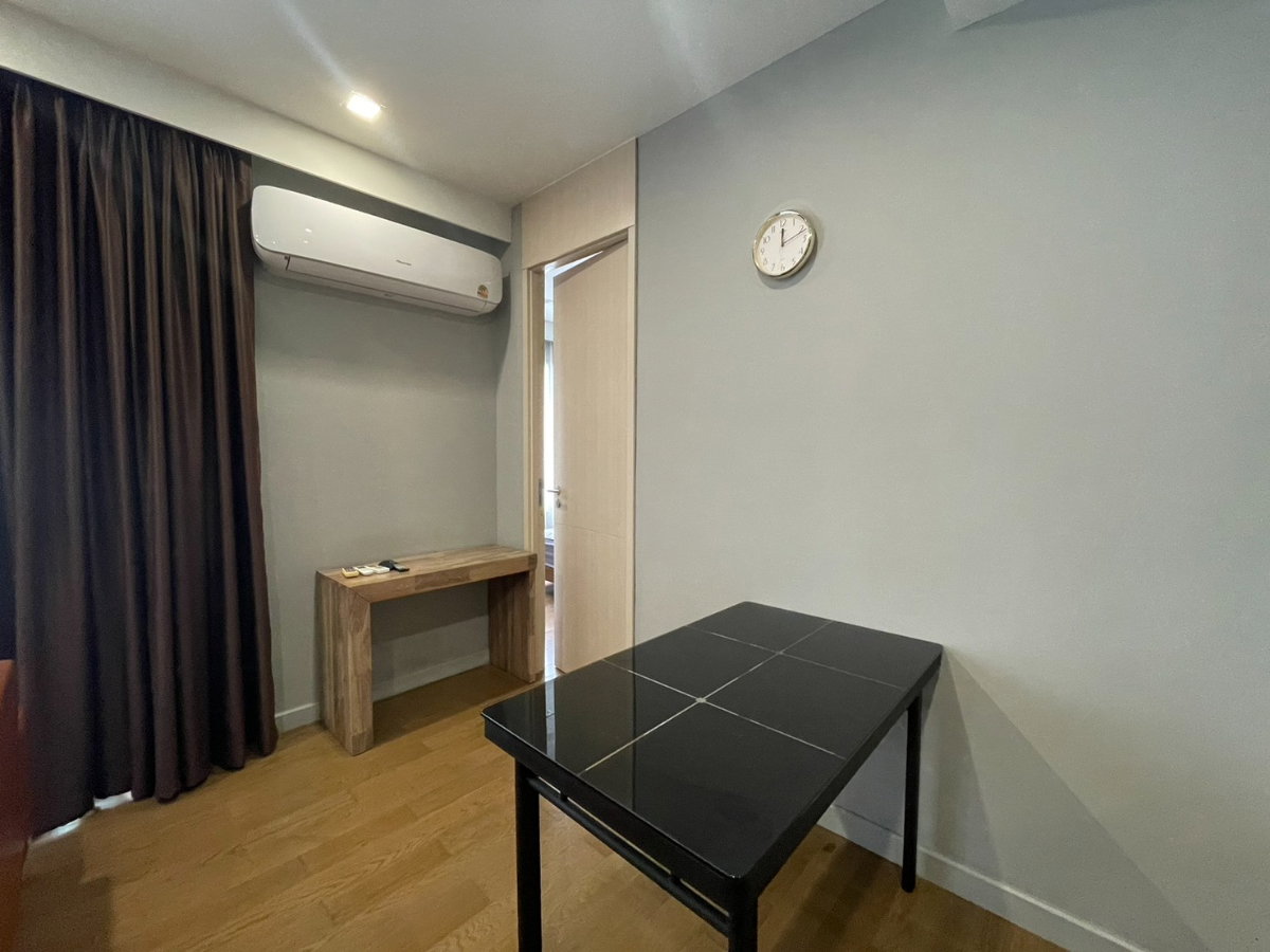 รูป M Phayathai ⚡️ ยูนิตว่าง พร้อมอยู่ ⚡️ ใกล้ BTS อนุสาวรีย์ชัยสมรภูมิ Rental Price :26,000 Baht / Month 44 sp.m. 🐶 Pet Friendly เลี้ยงสัตว์เลี้ยงได้ - รูปที่ 4/14