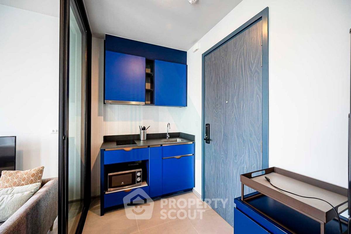 picture Studio Condo at XT Ekkamai near BTS Thong Lor (ID 2677788) - 5/7