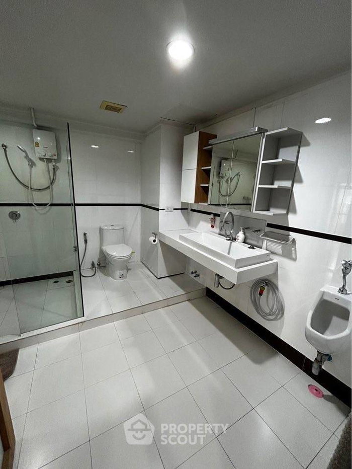 รูป คอนโด 2-ห้องนอน ที่ สราญใจ แมนชั่น คอนโดมิเนียม ใกล้ BTS นานา (ID 3017306) - รูปที่ 17/20