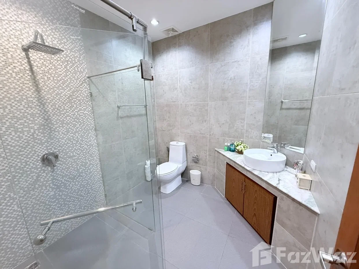 picture 3 bed 4.5 bath Villa at Orchid Palm Homes 6 6481899 - 14/28