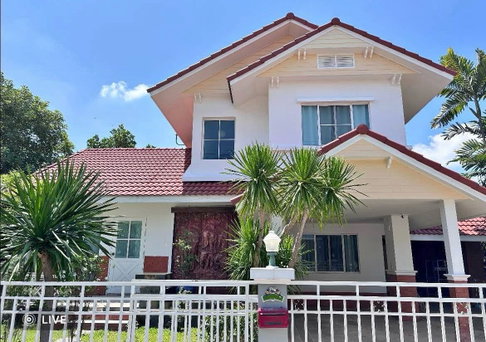 Cozy House for RENT! in a high-quality gated community - Near Ruamchok area
