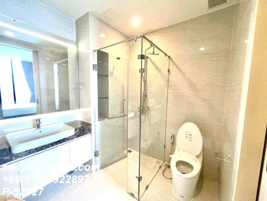 รูป P-52627 | ปล่อยเช่า โนเบิล สเตท 39 ✨ คอนโดหรูใจกลางพร้อมพงษ์ เฟอร์นิเจอร์บิวท์อินครบ ชั้นสูง วิวเมือง พร้อมเข้าอยู่! ✨📱 Line ID: @easythaihome - รูปที่ 4/17