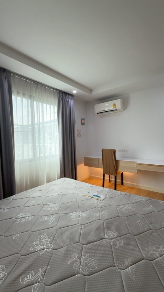 รูป ปล่อยเช่าห้องครับ วี คอนโด ศาลายา (V Condo Salaya) ตึก V7  ชั้น 7  ห้องมุม พร้อมหน้าต่างห้องนั่งเล่น รับแสงธรรมชาติ  - รูปที่ 13/25