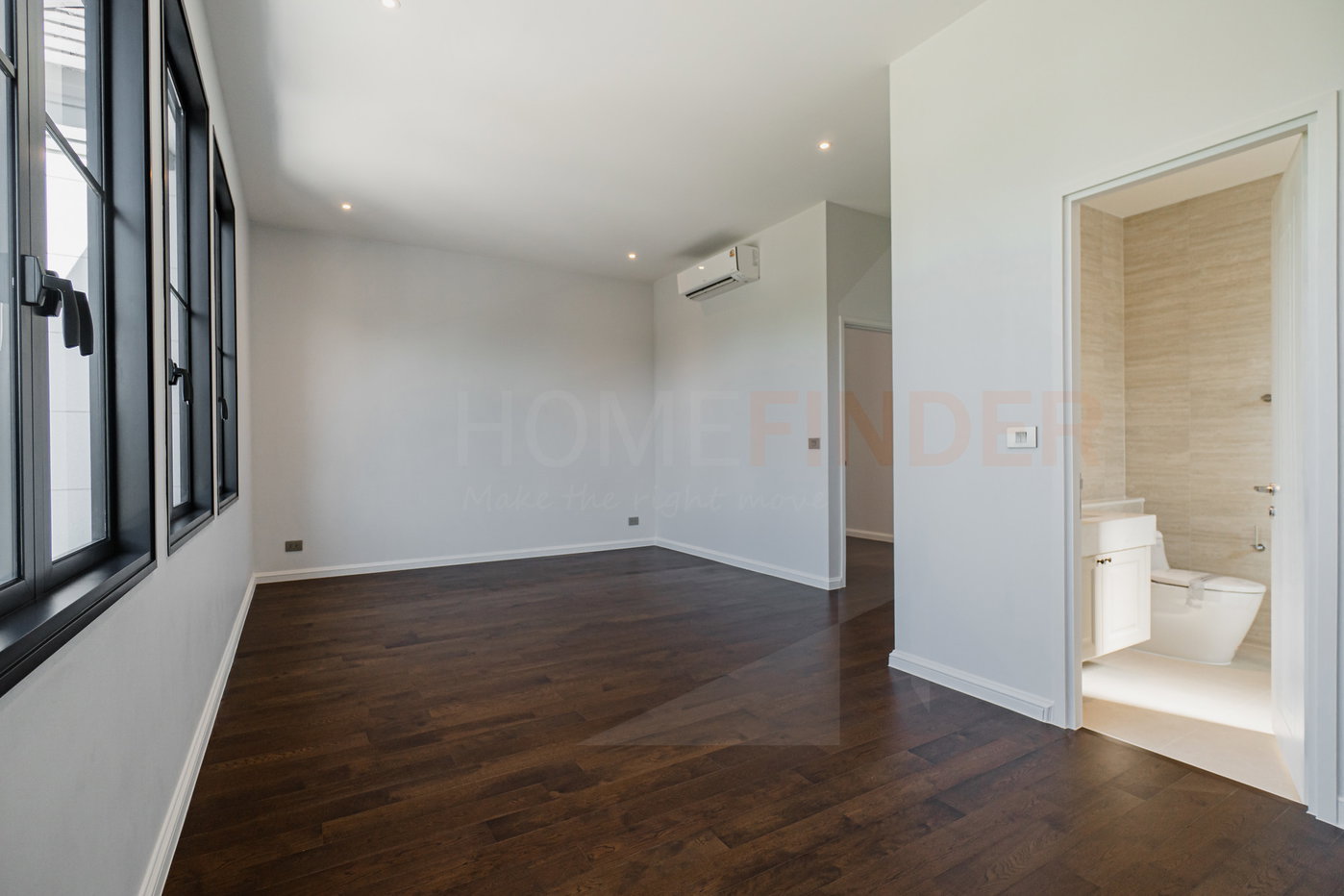 รูป Narasiri Victoire Krungthep Kreetha 4 bedrooms, for sale - รูปที่ 8/27