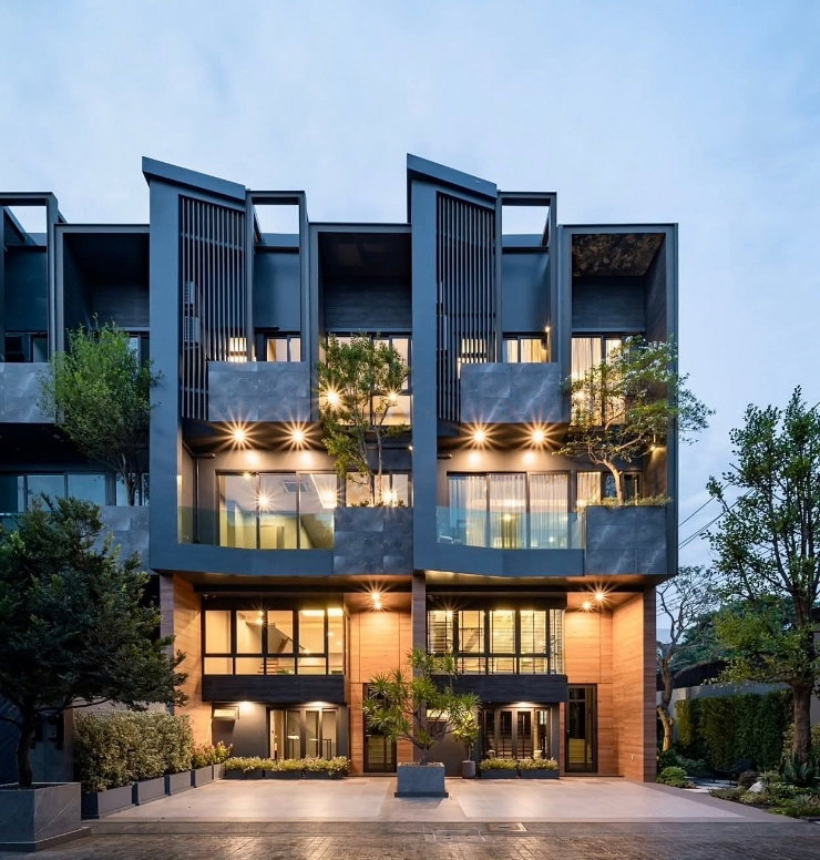 Townhouses for sale : 📣📣 For Sale The Eight Chatuchak-Ratchada 3.5-stories Town Home 3 Bedrooms (Typing 0974164645, Line: JKJK4645 instead of clicking the button) 