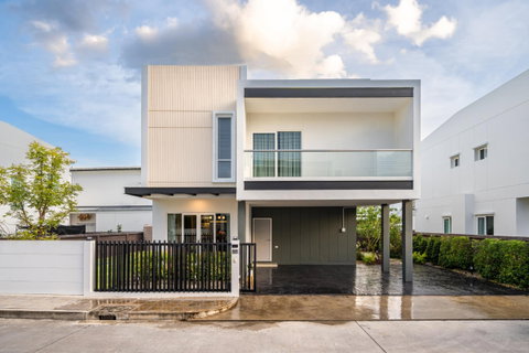 รูปภาพ 🏡 ให้เช่าบ้านเดี่ยว ปาล์มวิลล์โชตนา ทำเลศักยภาพ ใกล้เมือง พร้อมเข้าอยู่