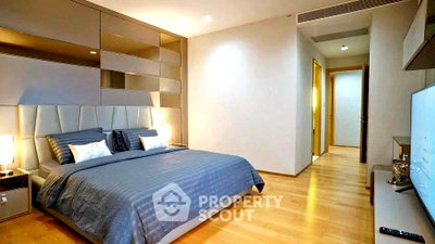 Condos for rent : 2-BR Condo at Hyde Sukhumvit 13 Condominium near BTS Nana (ID 3015206)