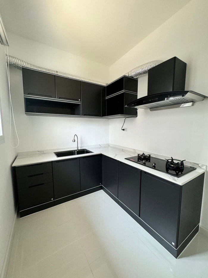 รูป 🏡 HM265 | ให้เช่าบ้านใหม่ แกรนด์ สิวารมย์ สุขุมวิท-บางปู 109 เฟอร์ฯ ครบ วิวสโมสร! - รูปที่ 11/12