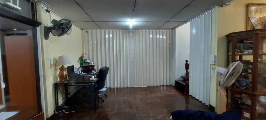 รูป ขายบ้านพร้อมที่ดิน 96 ตร.ว. ทำเลศักยภาพ ประชาชื่น 4 แยก 1-2 ใกล้สถานีกลางกรุงเทพอภิวัฒน์ - รูปที่ 6/12