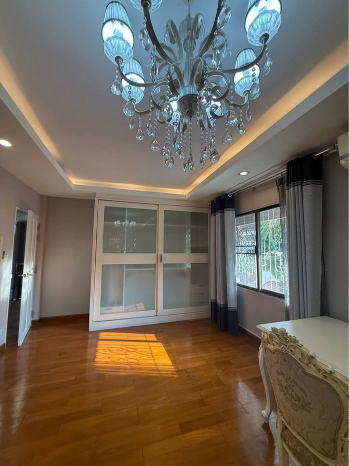 รูป R3063 ให้เช่าบ้านตกแต่งใหม่ หมู่บ้าน ธารารมณ์ หัวหมาก ซอยรามคำแหง 43/1 (ว่างค่ะ) - รูปที่ 14/16