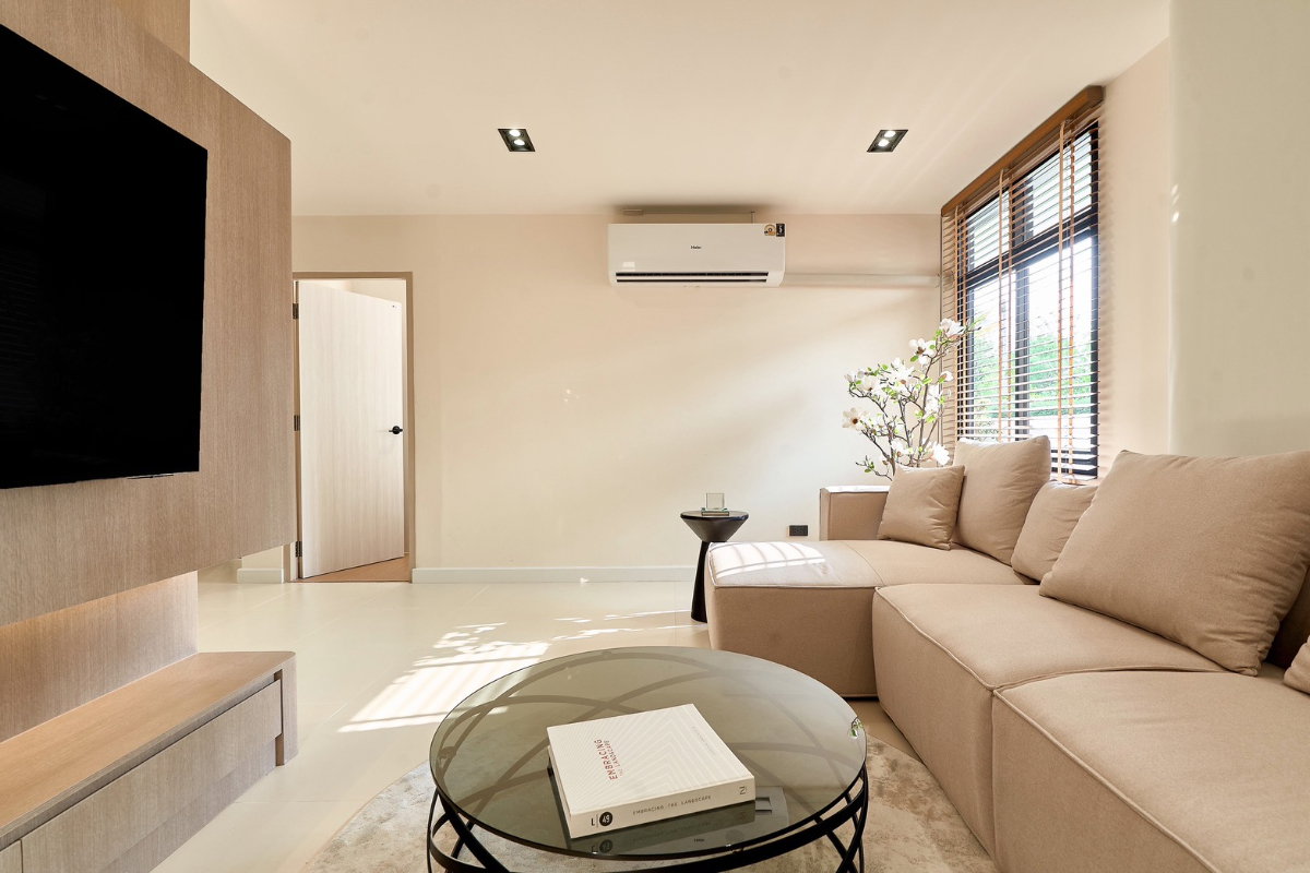 picture Renovated Two-Storey Detached House with Clubhouse & Swimming Pool - 6/56