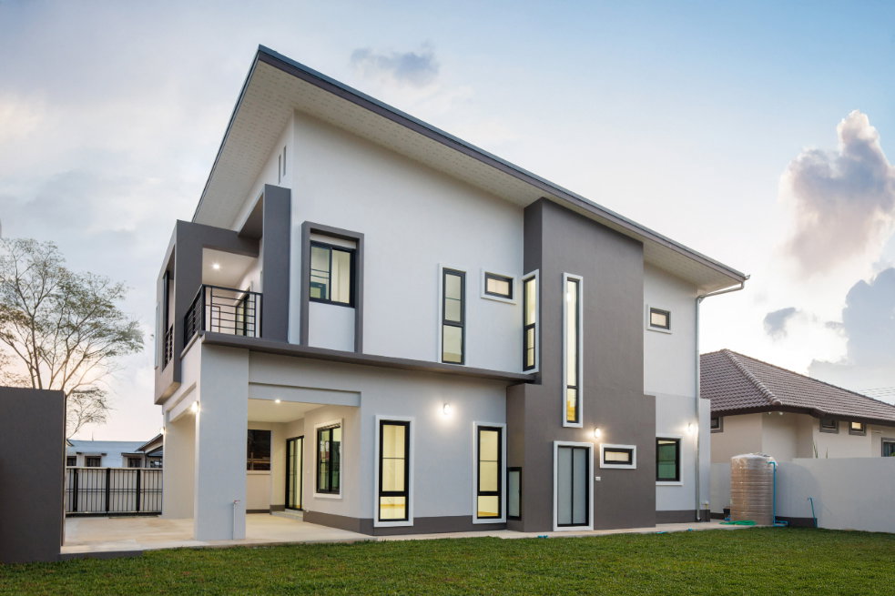 picture Spacious Two-Storey Detached House for Sale - 30/30
