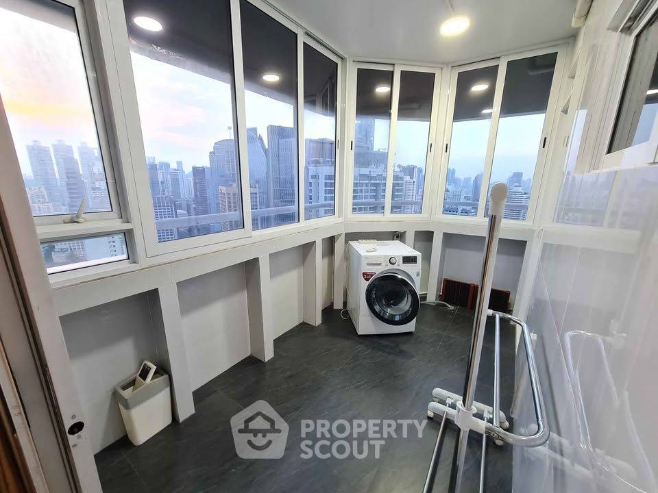 รูป คอนโด 2-ห้องนอน ที่ เดอะวอเตอร์ฟอร์ด ไดมอน ทาวเวอร์ สุขุมวิท ใกล้ BTS พร้อมพงษ์ (ID 3015787) - รูปที่ 11/14