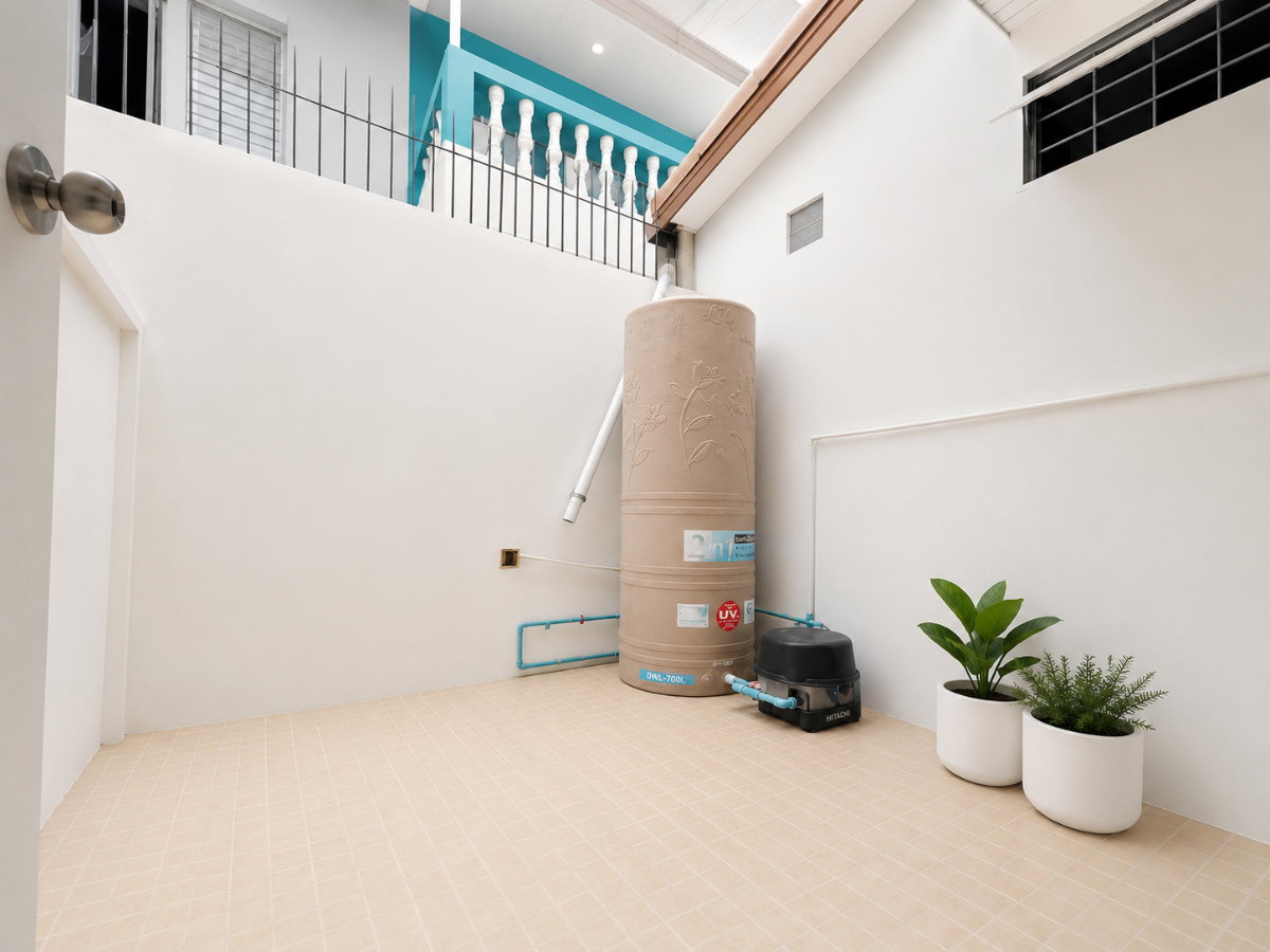 รูป [ขาย] บ้านหลังมุม รีโนเวทใหม่ ม.เอกกวิน ติดถนนเลียบคลองสอง 243.5 ตร.ม. ใกล้ห้างแฟชั่น ใกล้รถไฟฟ้าสายสีชมพู มีพื้นที่ต่อเติมเอนกประสงค์ขนาดใหญ่ - รูปที่ 11/17