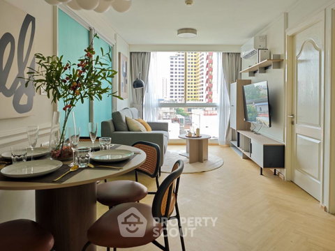 1-BR Condo at Chateau In Town Phaholyothin 11 near BTS Saphan Khwai (ID 2750141)