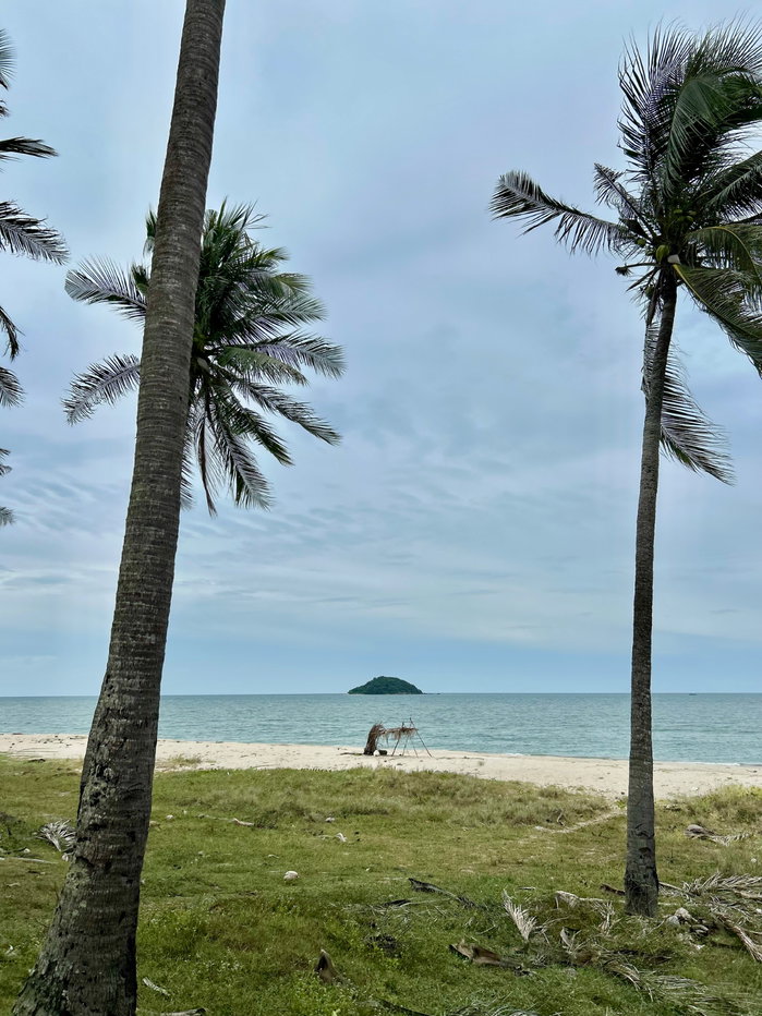 picture LAND FOR LEASE - BEACHFRONT NEAR SAKOM BEACH & KHAO LON HILL VIEWPOINT, THEPHA SONGKHLA - 3/15