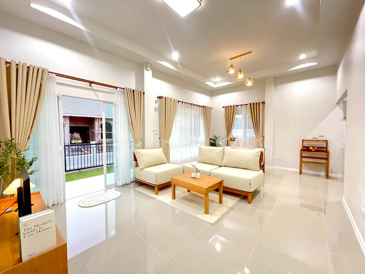 picture Modern Single-Storey House for Sale Near Maejo University - 5/15
