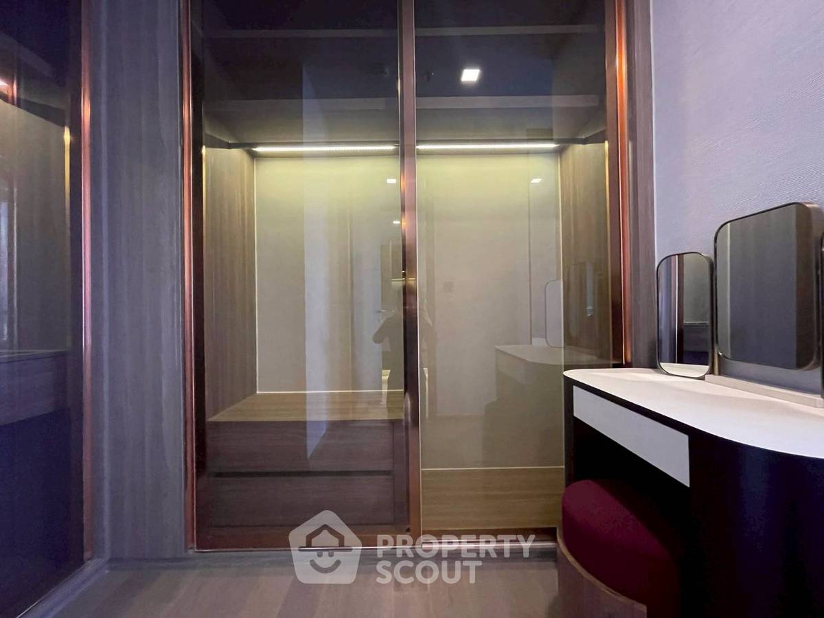 picture 2-BR Condo at Celes Asoke near MRT Sukhumvit (ID 3015119) - 12/18