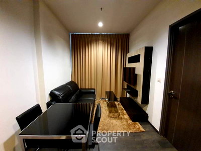 คอนโดให้เช่า : คอนโด 1 ห้องนอน The Edge Sukhumvit 23 ใกล้ MRT สุขุมวิท 200 ม. 📍 (ID 2751371)
