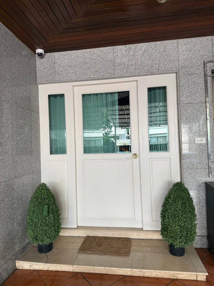 รูป R3063 ให้เช่าบ้านตกแต่งใหม่ หมู่บ้าน ธารารมณ์ หัวหมาก ซอยรามคำแหง 43/1 (ว่างค่ะ) - รูปที่ 5/16