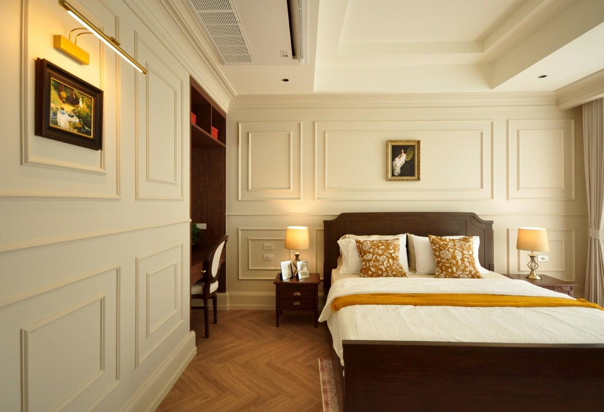 picture Luxury 3-Storey Pool Villa with Private Swimming Pool for Sale - 25/37