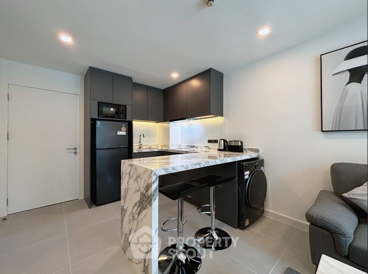 รูป คอนโด 1-ห้องนอน ที่ ซิตี้ เซ็นเตอร์ เรสซิเดนซ์ ใกล้ เมืองพัทยา (ID 3014712) - รูปที่ 13/14
