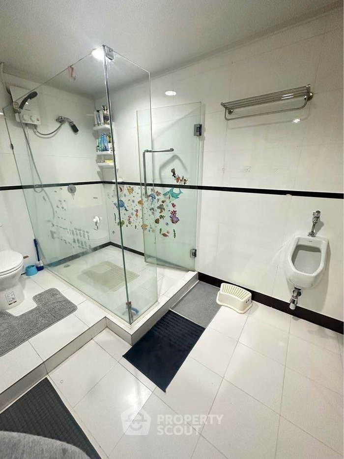 รูป คอนโด 2-ห้องนอน ที่ สราญใจ แมนชั่น คอนโดมิเนียม ใกล้ BTS นานา (ID 3017306) - รูปที่ 16/20
