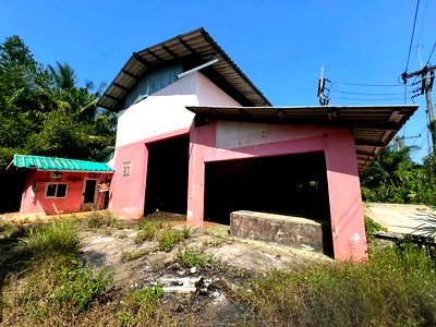 Houses for sale Chumphon : FOR SALE  HOUSE PROPERTY  2853000 BAHT.