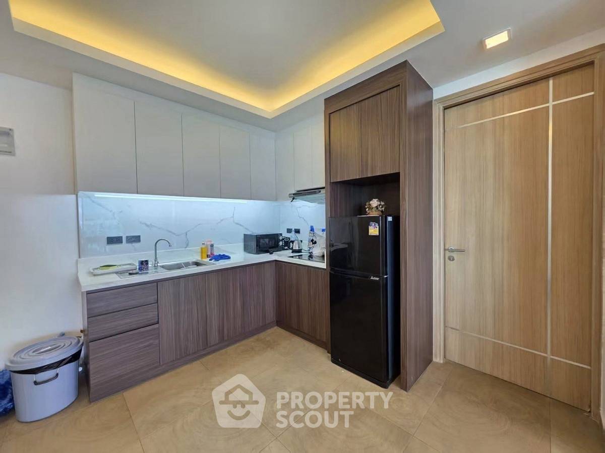 picture 2-BR Condo at Paradise Ocean View Condominium in Bang Lamung (ID 2575045) - 15/17