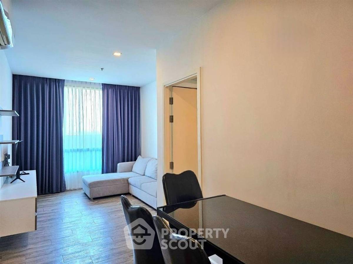 picture 2-BR Condo at Knightsbridge The Ocean Sriracha in Surasak (ID 2605433) - 4/16