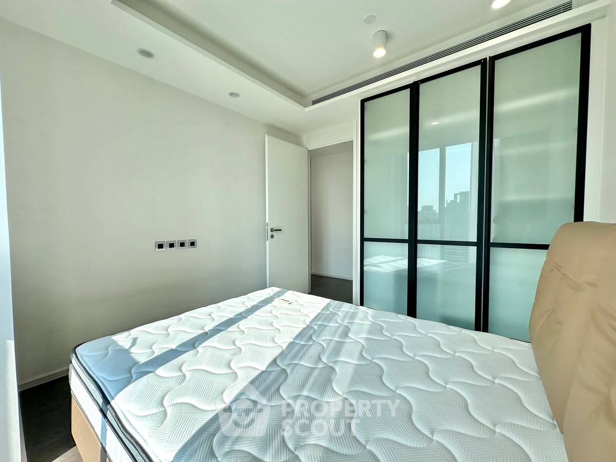 picture 3-BR Condo at Muniq Sukhumvit 23 near MRT Sukhumvit (ID 3015513) - 14/18