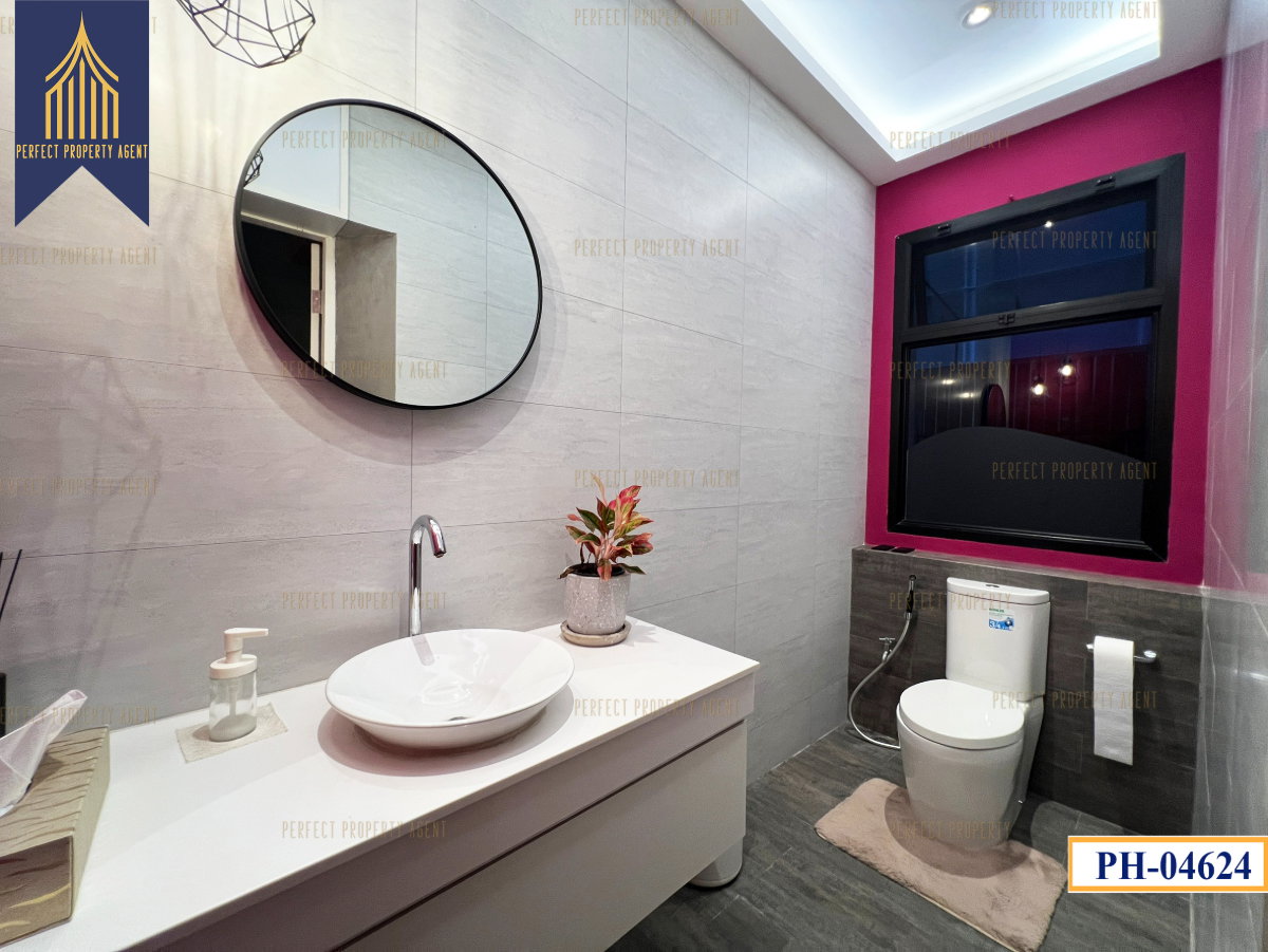 รูป ขายบ้าน 2 หลัง บนเนื้อที่ 200 วา พัฒนาการ 58 ศรีนครินทร์ สระว่ายน้ำ Fully furnished - รูปที่ 27/60