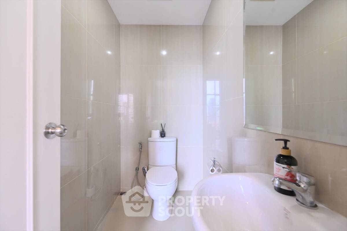 รูป คอนโด 1-ห้องนอน ที่ วิลล่า อโศก ใกล้ MRT เพชรบุรี (ID 2574972) - รูปที่ 11/14