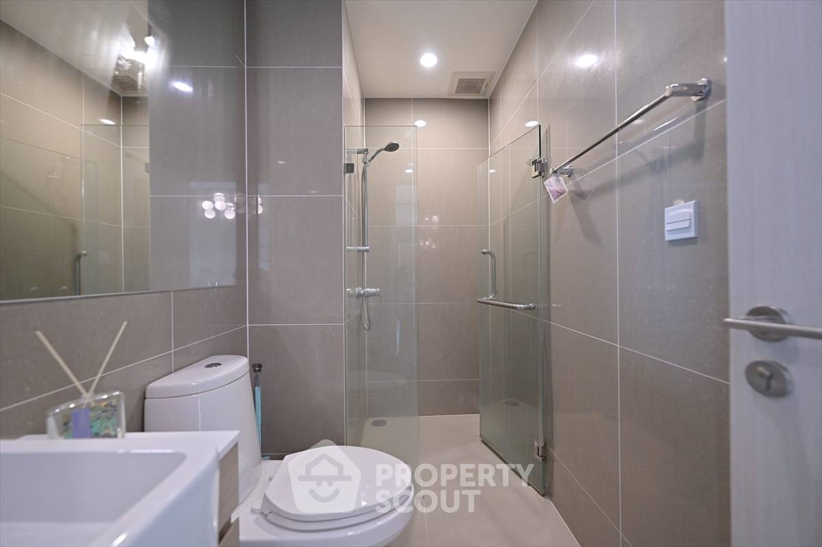 picture 2-BR Condo at Noble Revolve Ratchada 2 near MRT Thailand Cultural Centre (ID 2773153) - 4/7