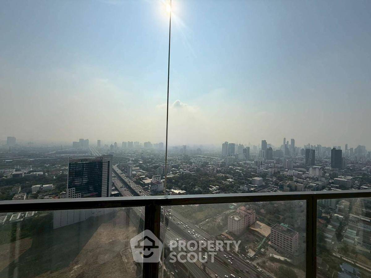 รูป คอนโด 2-ห้องนอน ที่ แลนด์มาร์ค แอทเอ็มอาร์ทีเอ สเตชั่น ใน บางกะปิ (ID 2735352) - รูปที่ 10/10