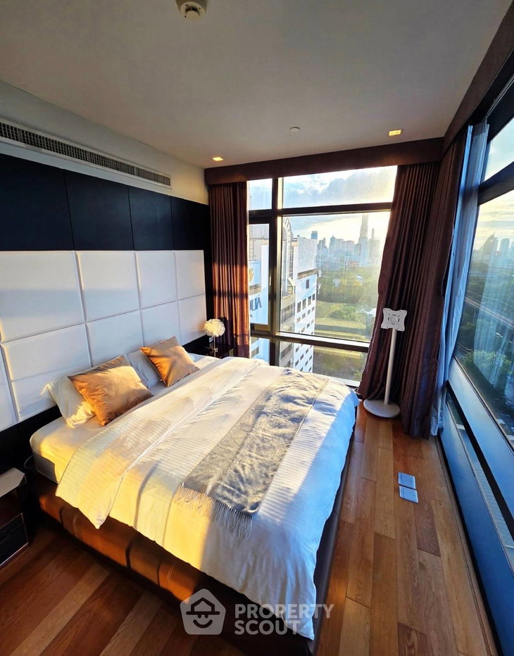 picture 2-BR Condo at Circle Living Prototype New Petchburi near MRT Phetchaburi (ID 3019007) - 9/14